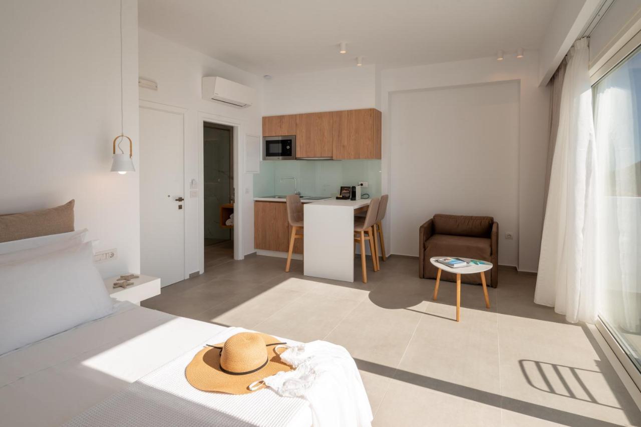 Ninemia Luxury Residence ペルディカ エクステリア 写真