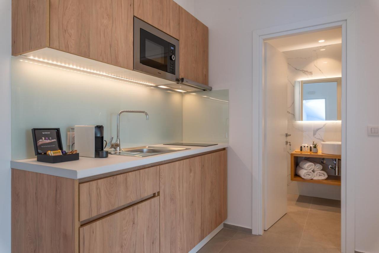 Ninemia Luxury Residence ペルディカ エクステリア 写真