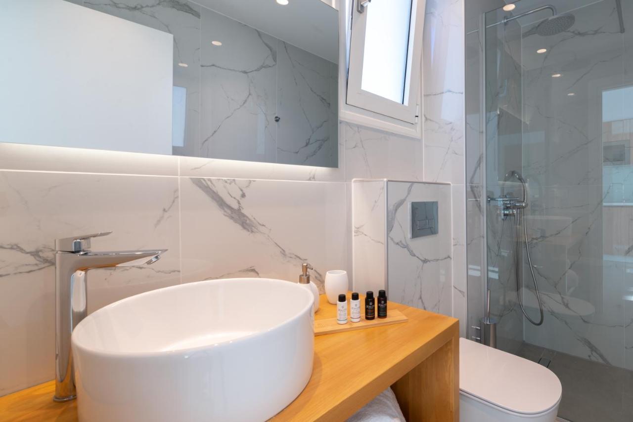 Ninemia Luxury Residence ペルディカ エクステリア 写真